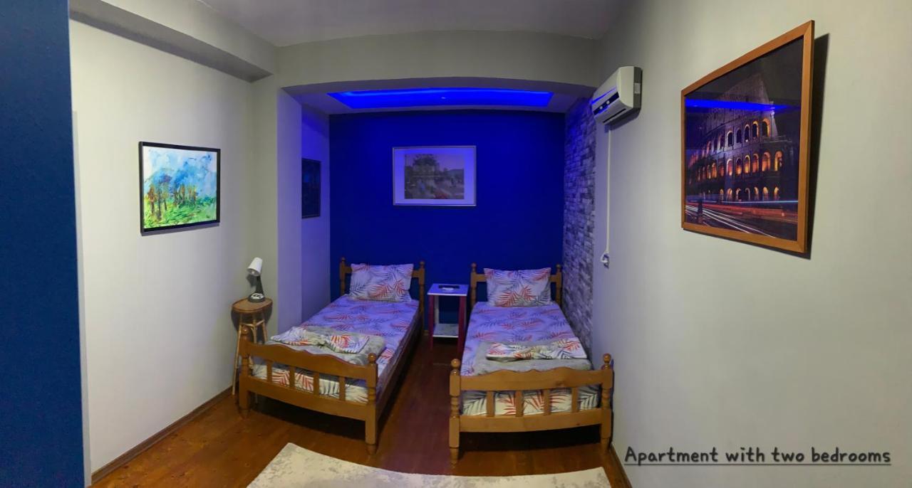 Vila Spaho Korce Bagian luar foto