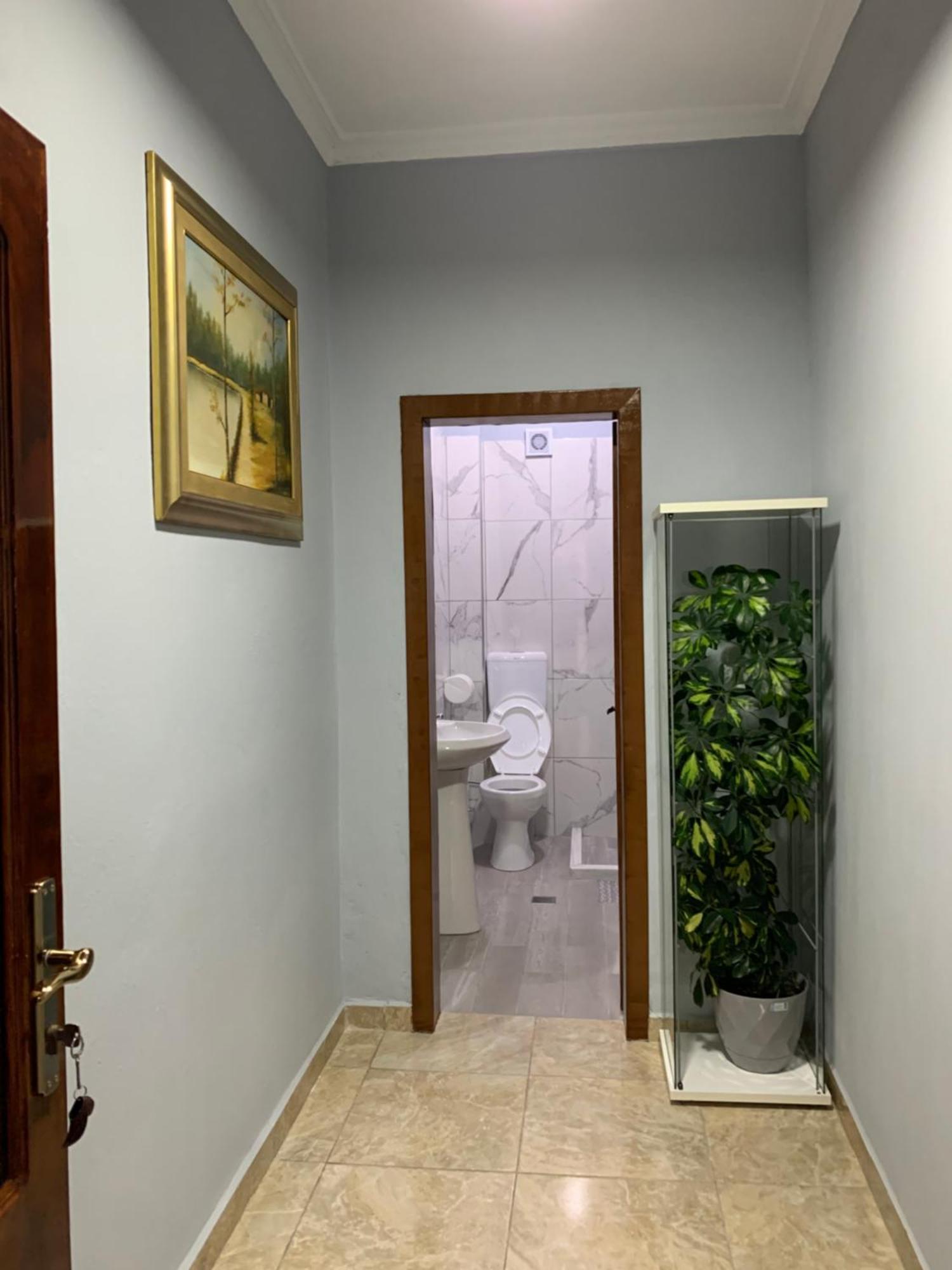 Vila Spaho Korce Bagian luar foto